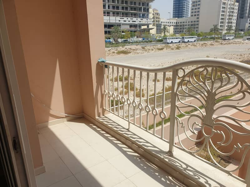 3 Pool view | Spacious 1 bed with Storage | Ground