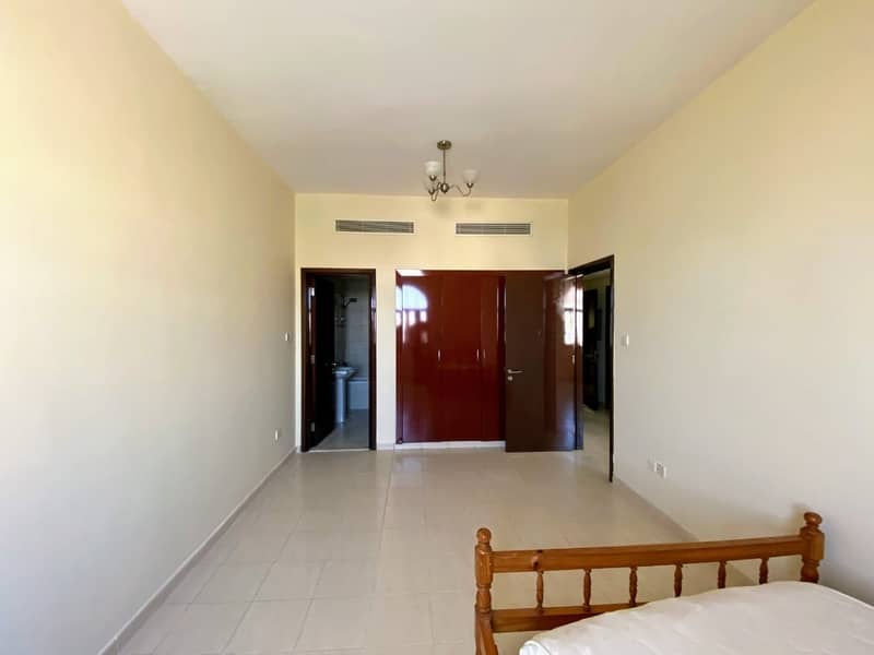 6 1 BHK for rent in Emirates cluster
