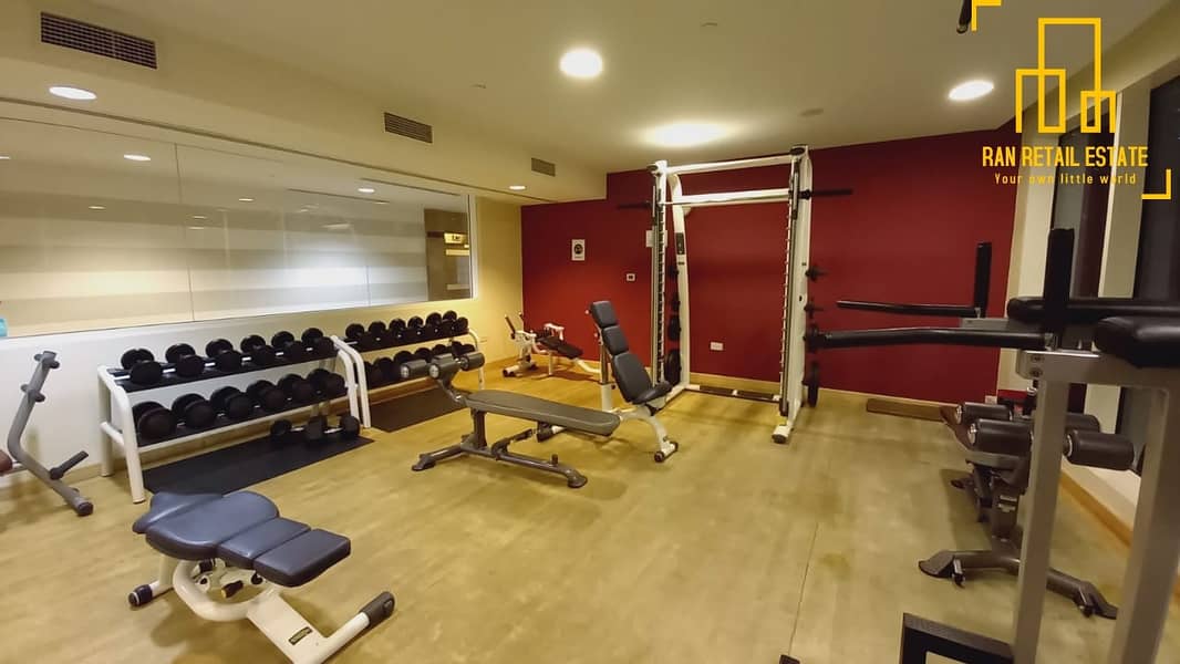 81 One Month Free! Huge Modern Style  One Bedroom  with parking | Gym | Pool | Steam