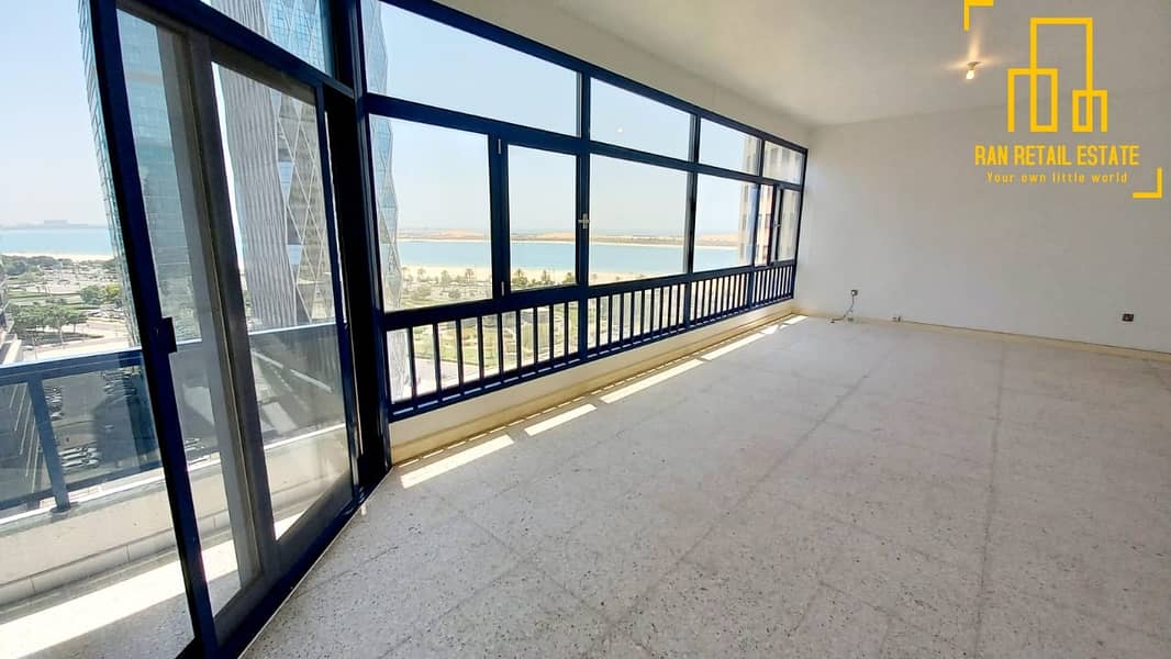 13 Huge 4bedroom apartment with balcony and full Sea view for 90