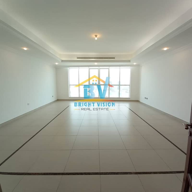 Sea View Multiple Units | Cozy 3Bhk|Maids | Facilities