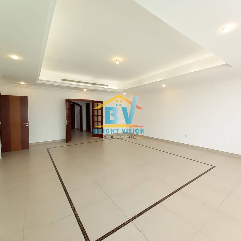 3 Sea View Multiple Units | Cozy 3Bhk|Maids | Facilities