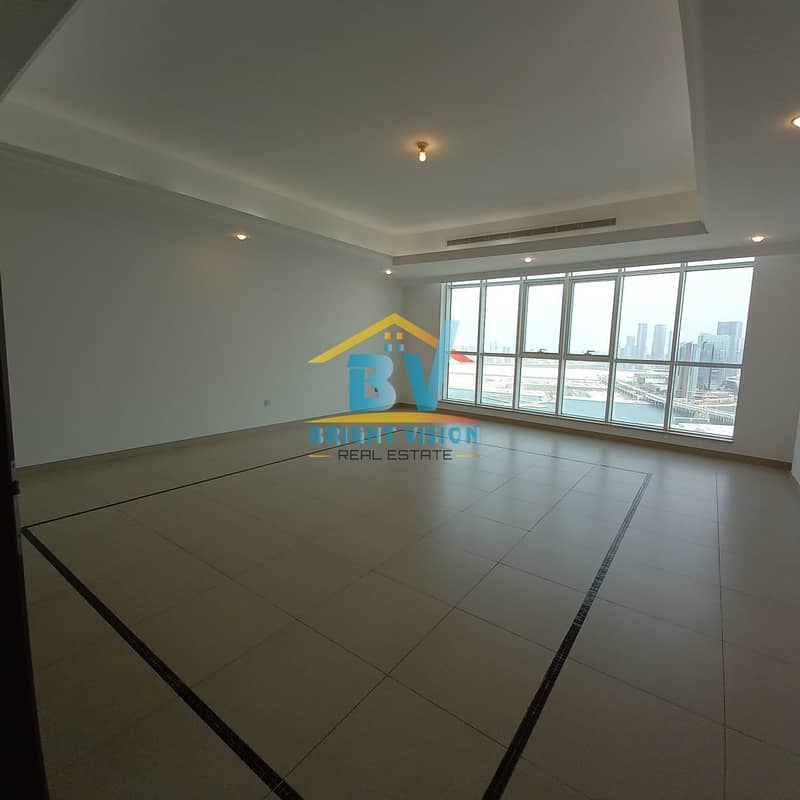 23 Sea View Multiple Units | Cozy 3Bhk|Maids | Facilities
