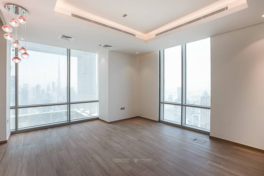 7 Duplex Penthouse with Panoramic City Views