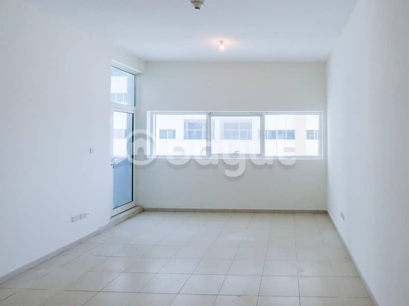 one bhk for sale ajman one tower size 872 with parking