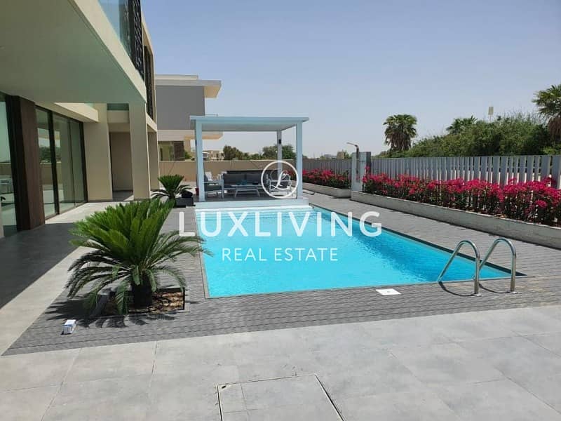 3 Exclusive | Golf Course View | Private Pool