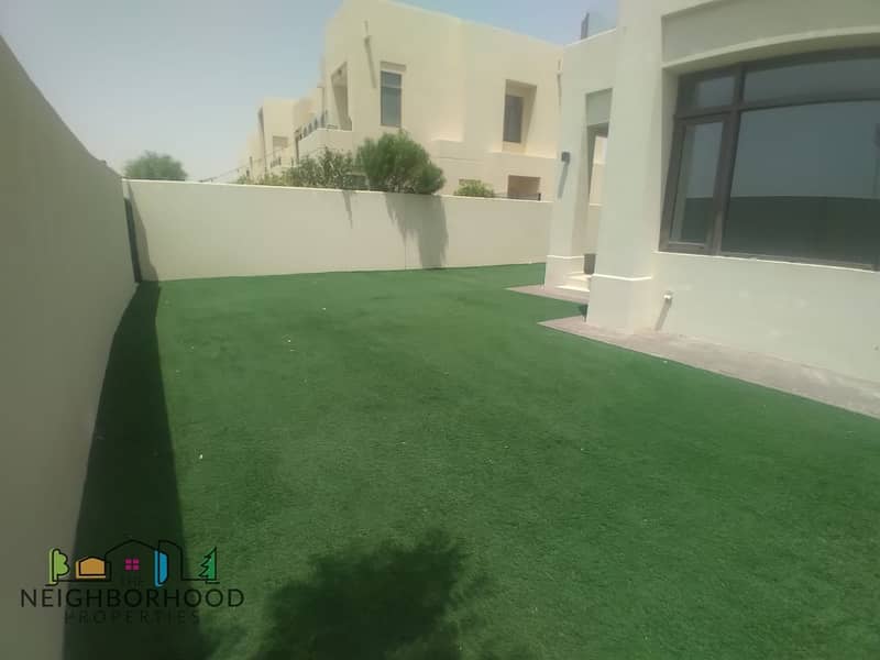 13 GREAT DEAL FOR  3BED + MAID VILLA FOR RENT TYPE H VILLA