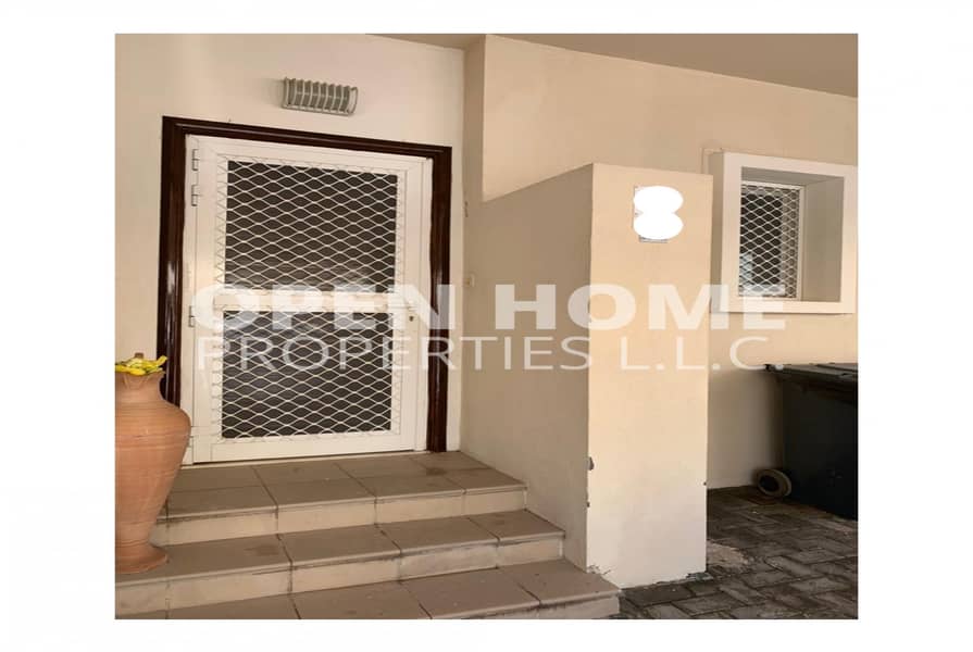 2 WELL  MAINTAINED VILLA l LOW price