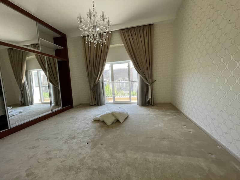 16 Amazing quality 3 bed all Mastar bed tv lounge villa in mirdif