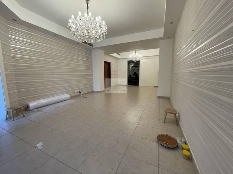 12 Amazing quality 3 bed all Mastar bed tv lounge villa in mirdif