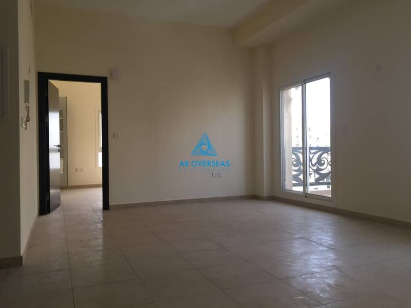 Vacant 1 Br with closed kitchen available for Sale in Al  Ramth
