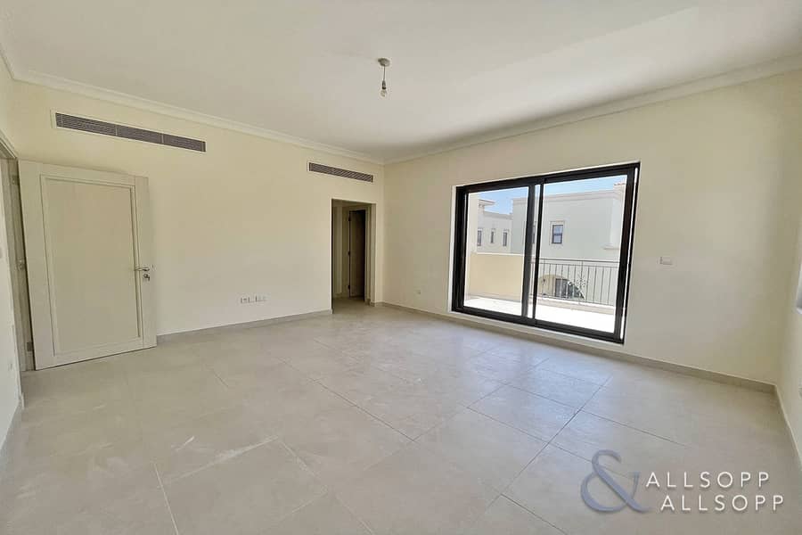 4 Largest Layout | 4 Beds | North Facing
