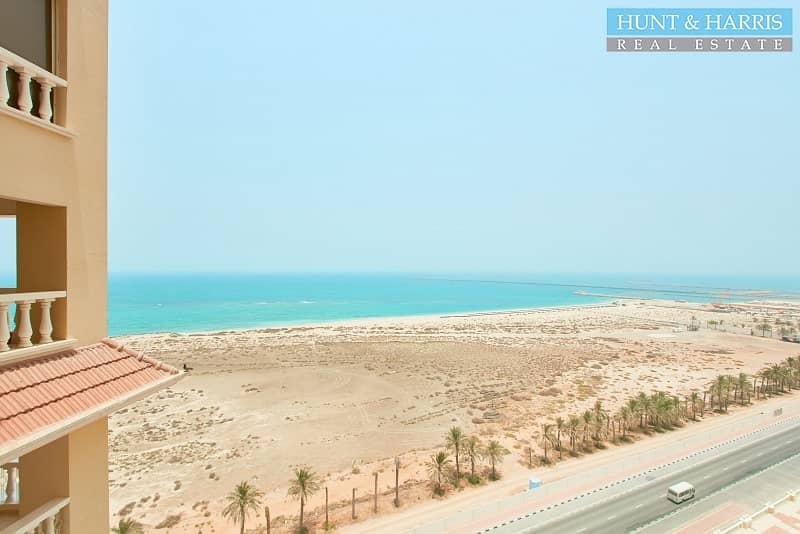2 Spacious One Bedroom - Amazing Sea View - Ready For Booking