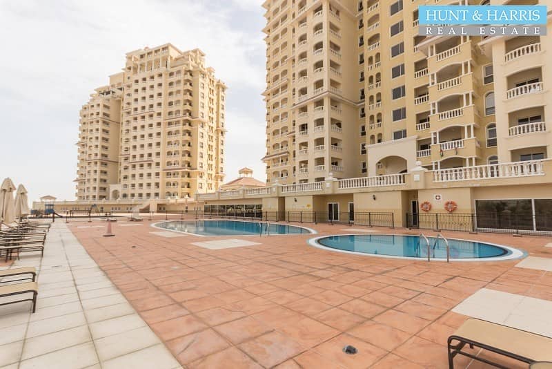 16 Spacious One Bedroom - Amazing Sea View - Ready For Booking