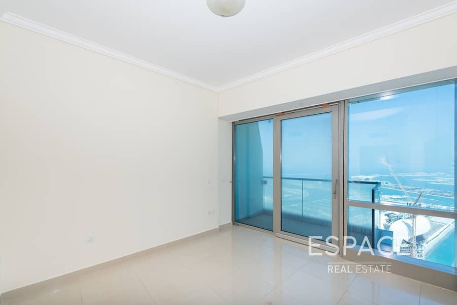 8 3 Bed + Maid | 2049 sq ft | Full Sea View