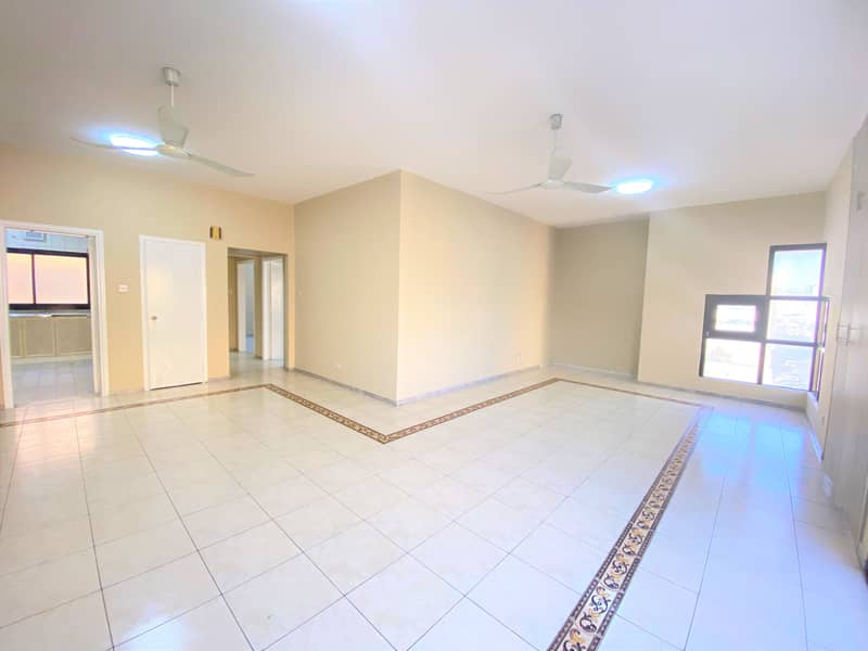 位于迪拜湾，乌德梅塔区 3 卧室的公寓 62000 AED - 4629598