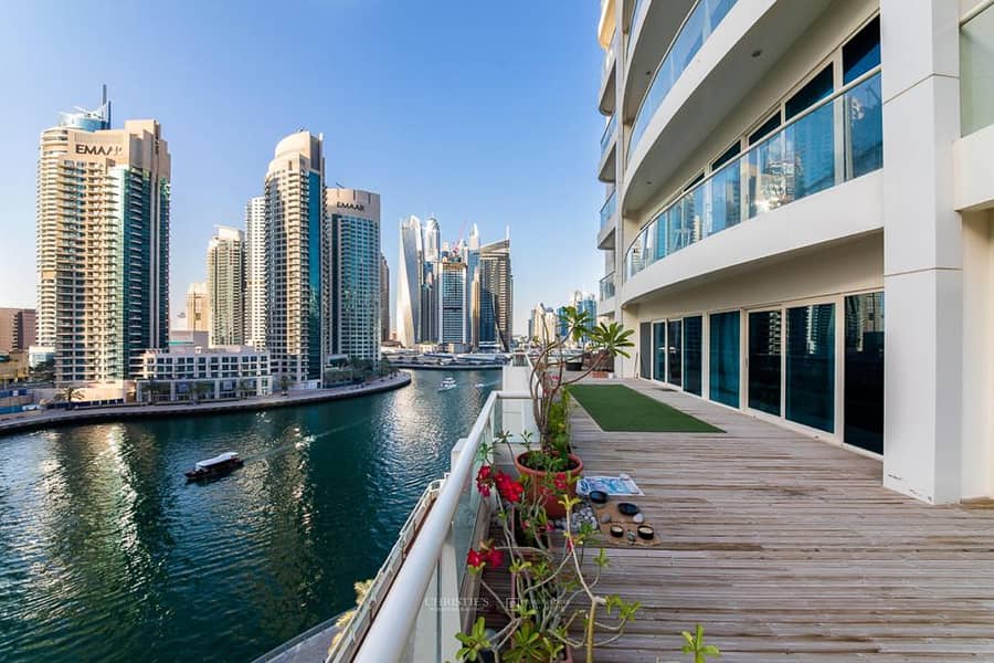 11 Fully Furnished Luxurious Apartment | Marina View