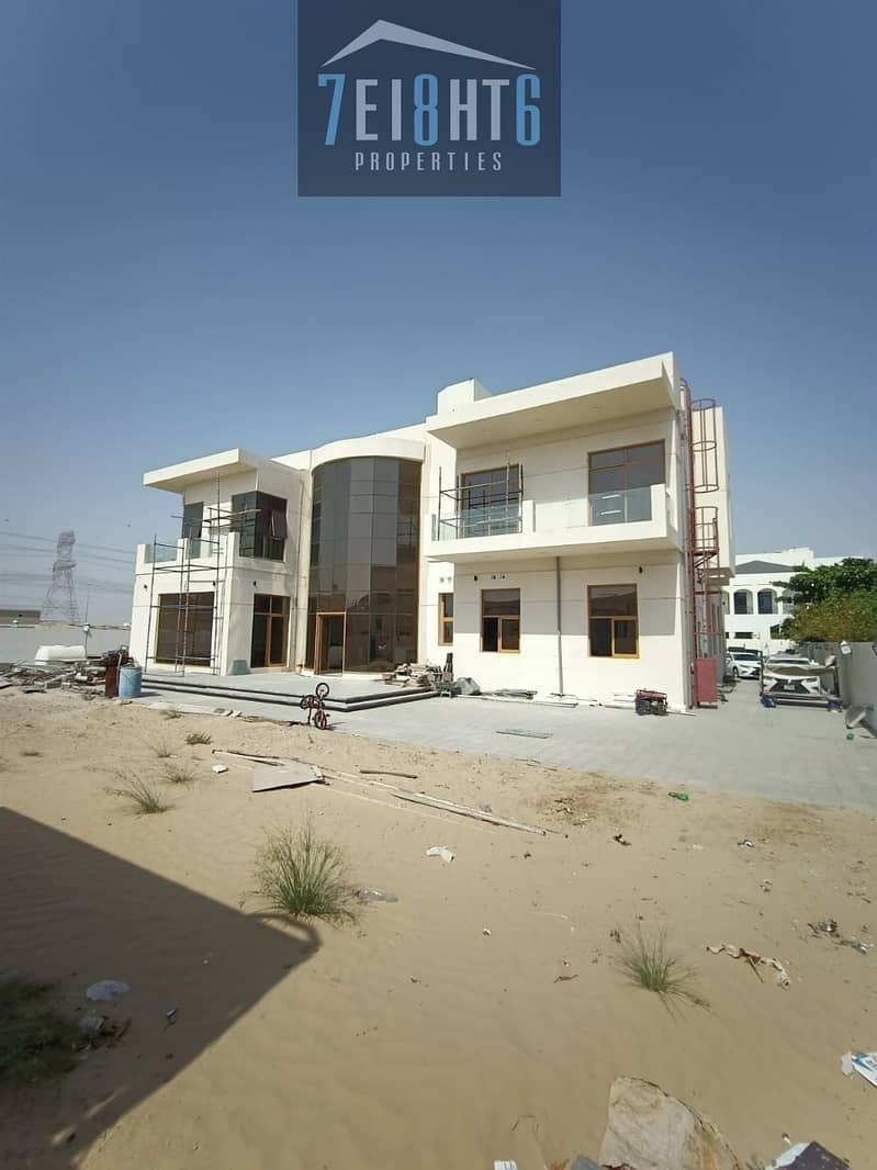 11 Excellent quality: 5 b/r indep BRAND NEW villa + maids room + LIFT + large landscaped garden for rent in Khawaneej 1