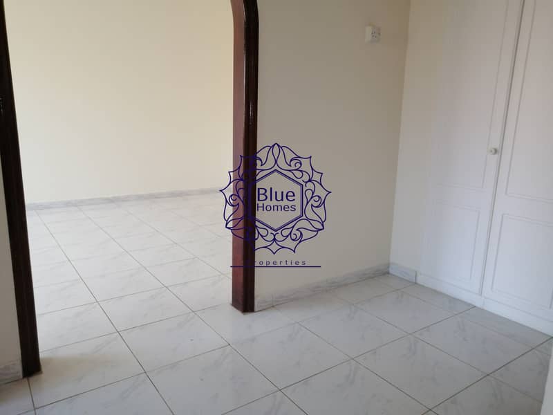 6 Spacious one bedroom hall with free parking only 34k near fahidi metro Station