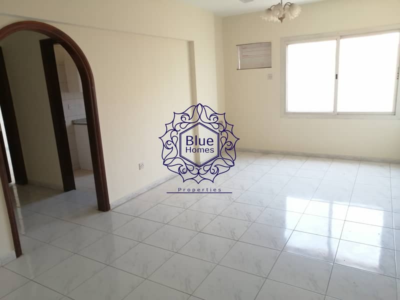 10 Spacious one bedroom hall with free parking only 34k near fahidi metro Station