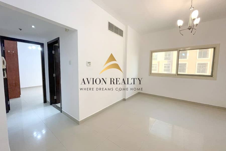 2 Affordable Apartment| Well Maintained| Balcony| Ready to Move in