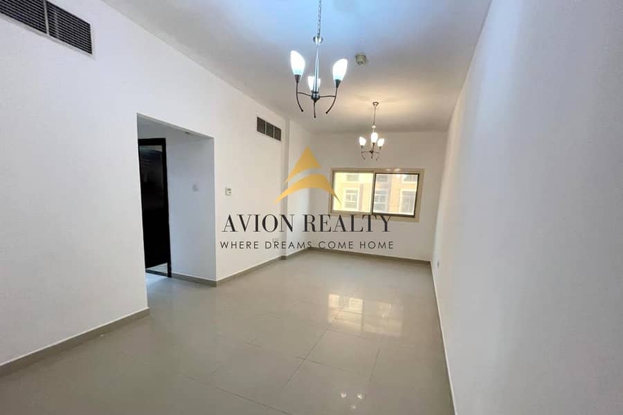 3 Affordable Apartment| Well Maintained| Balcony| Ready to Move in
