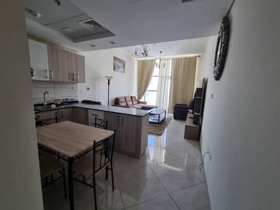 Amazing 1 Furnished  Bedroom|Close to Exit in A Great Building!!!