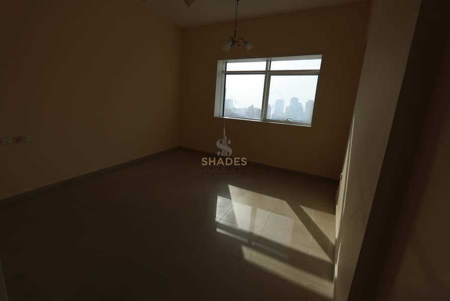 5 1 Bedroom| JLT | Lake View | Near Metro