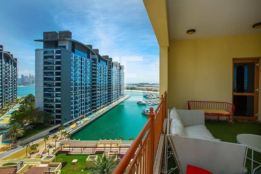 14 Spacious 2br+M in Palm Jumeirah in Pristine Condition