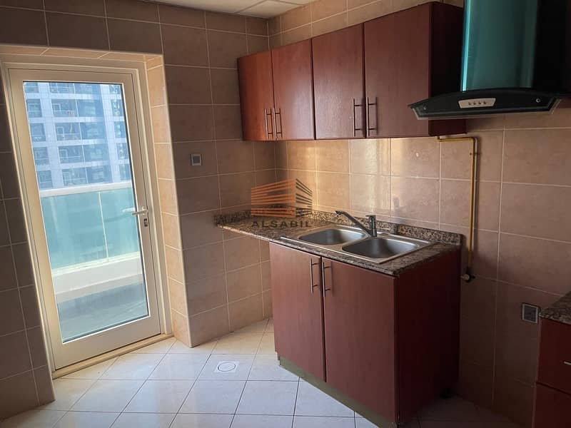 24 one bedroom in Marina with big balcony for rent-AC Free
