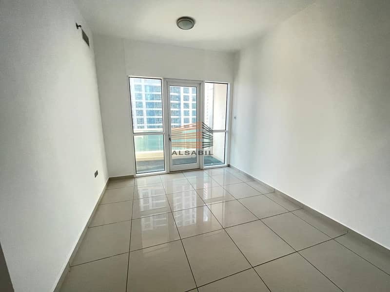 29 one bedroom in Marina with big balcony for rent-AC Free