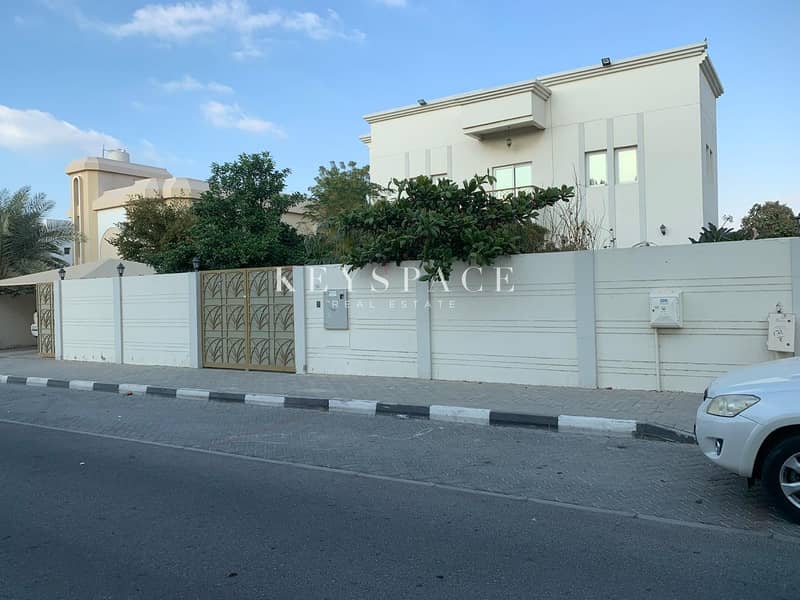 High Quality - Ideal Location - Massive Villa for Rent