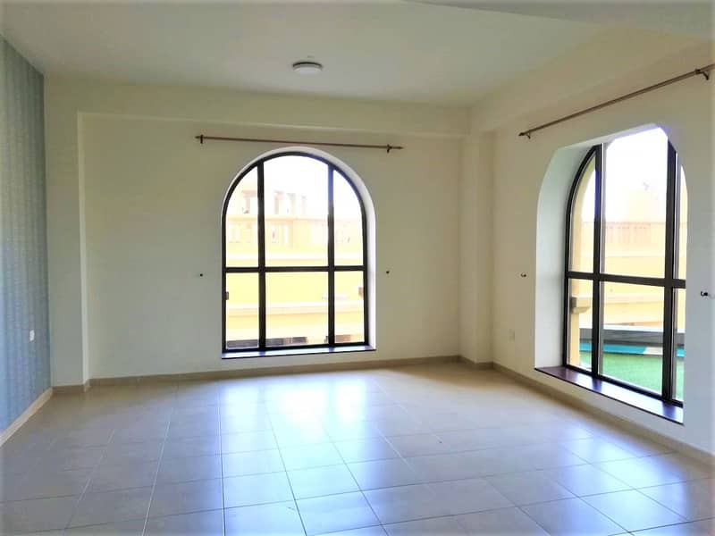 Super Luxury apartment close to Tram n Beach Super Luxury apartment close to Tram n Beach