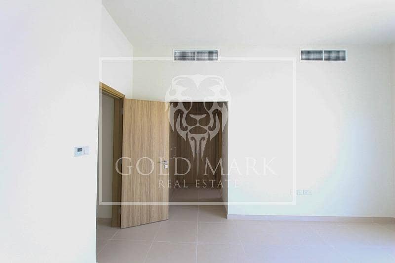 8 Walking distance to pool | 2Bedroom TH| HO Q3 2021