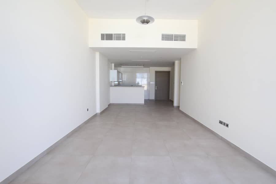 Best Price 1BHK Near to Downtown Dubai 52K Only