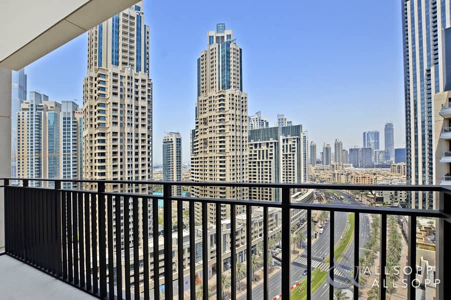 13 Two Beds | Burj Khalifa View | Brand New