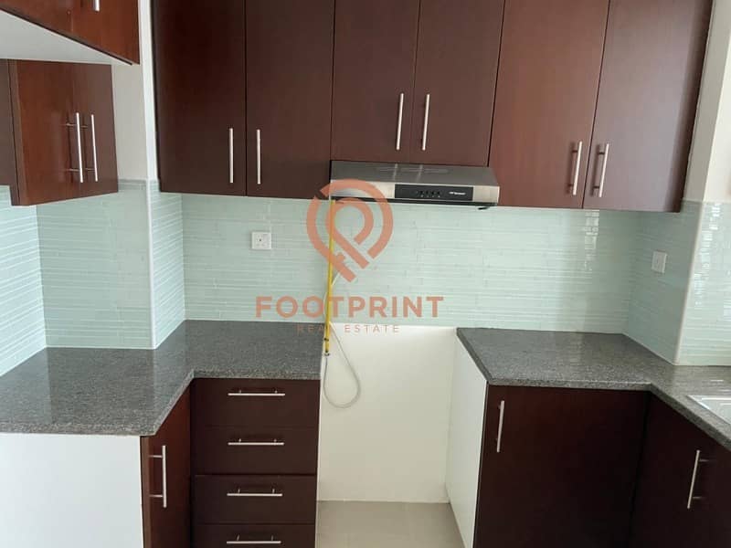 11 UNFURNISHED READY TO MOVE IN  SPACIOUS STUDIO APARTMENT