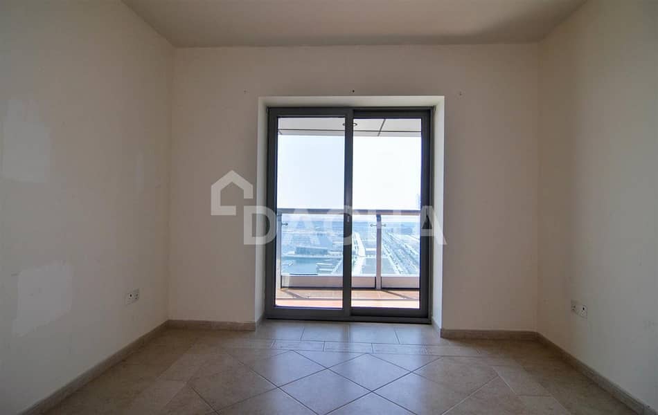4 Full Sea View / Vacant Now / Mid Floor