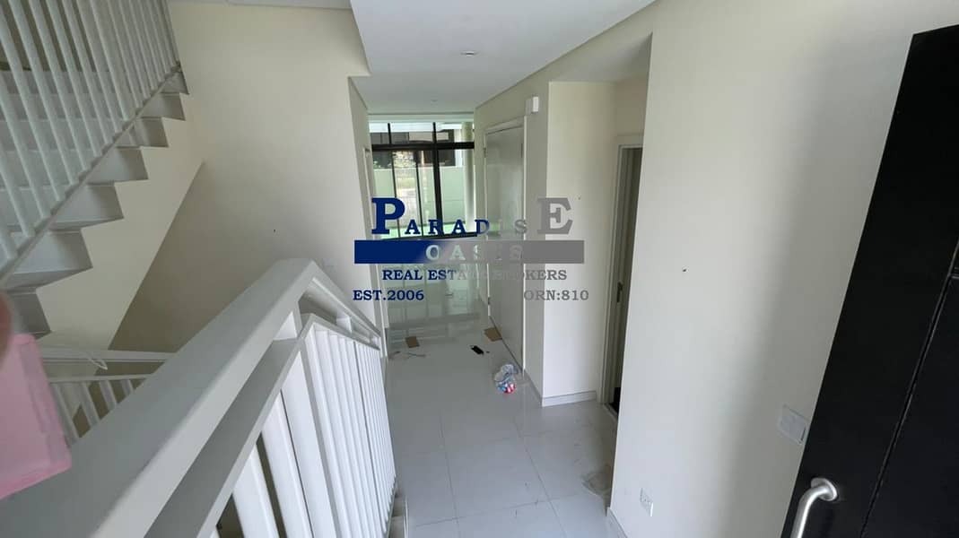 14 3 BR+M w Grass  | Middle THM | Near Park