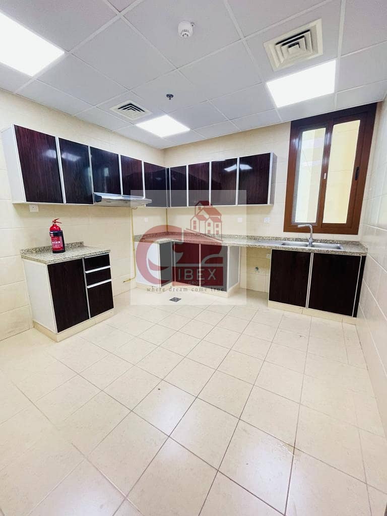 2 One Month Free - Brand New Huge 2-BHK + Big Laundry Room