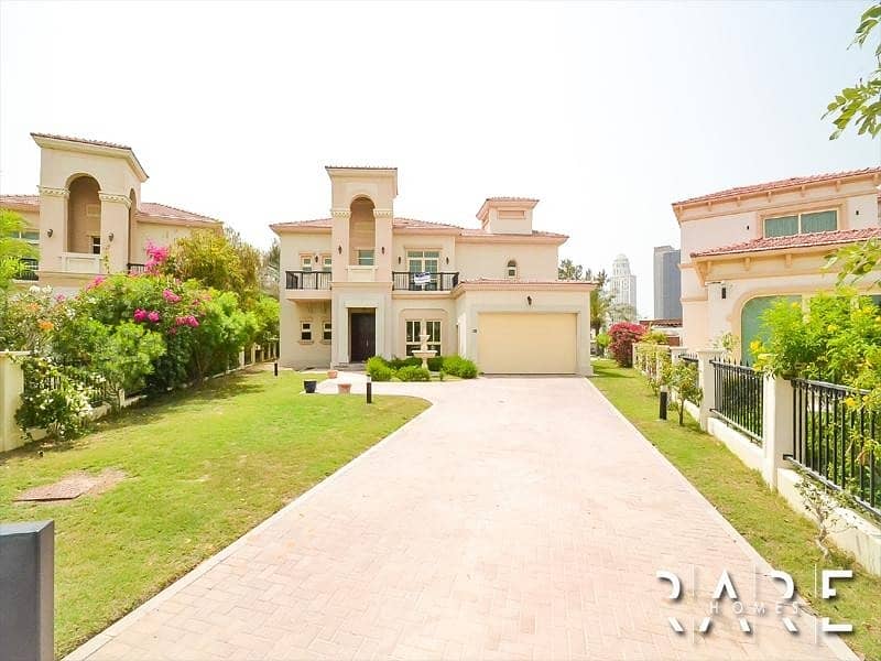 37 Lake View | Upgraded 4 Bed Villa with private pool | Grand Entrance