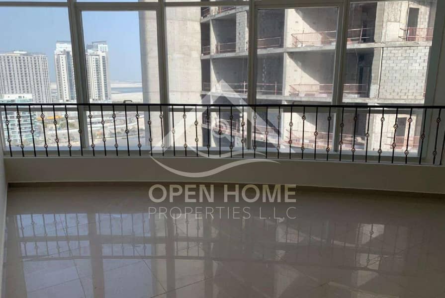 9 EXCELLENT STUDIO with SEA view l HOT DEAL !!!