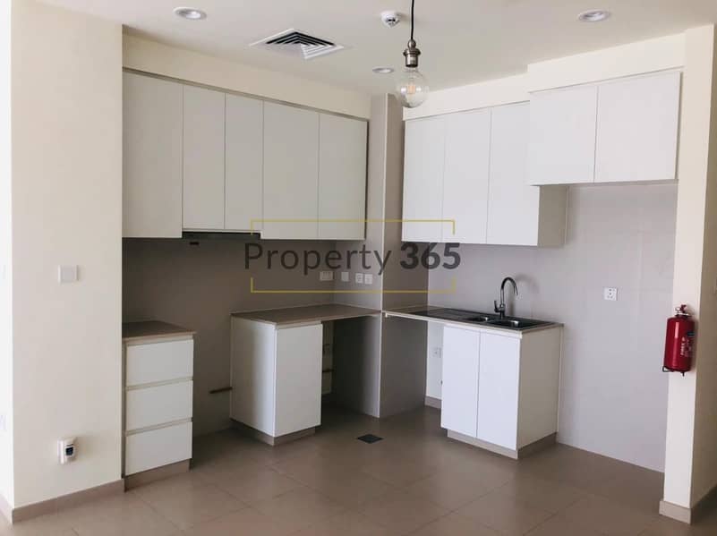 2 Bright and Spacious / 2 Bedrooms / Private Garden