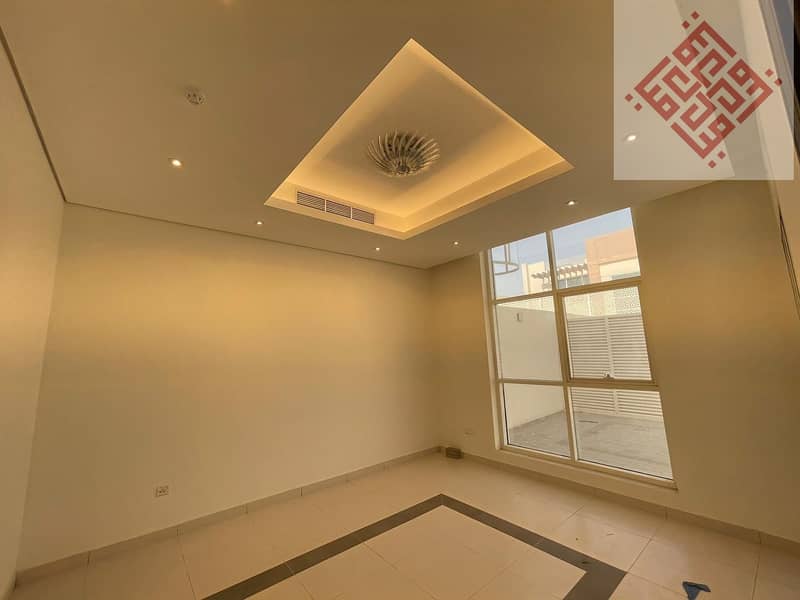 18 Brand New Spacious 4 Bedrooms Villa is available for rent in 105