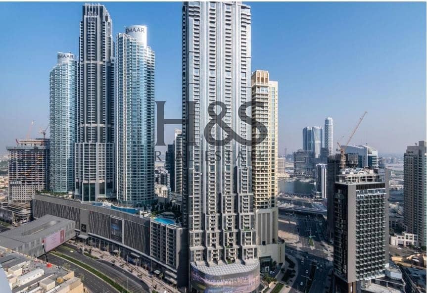 10 Full Burj Khalifa | Luxury Living 3 Beds | Great Offer