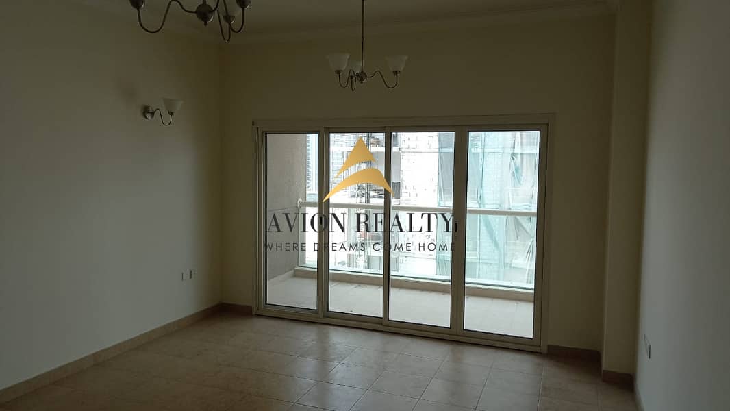 2 Spacious 1 Bedroom| Big Balcony| Well Maintained| Ready to Move in