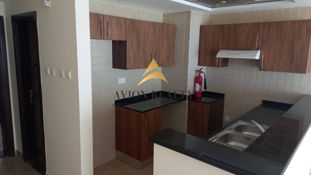 3 Spacious 1 Bedroom| Big Balcony| Well Maintained| Ready to Move in