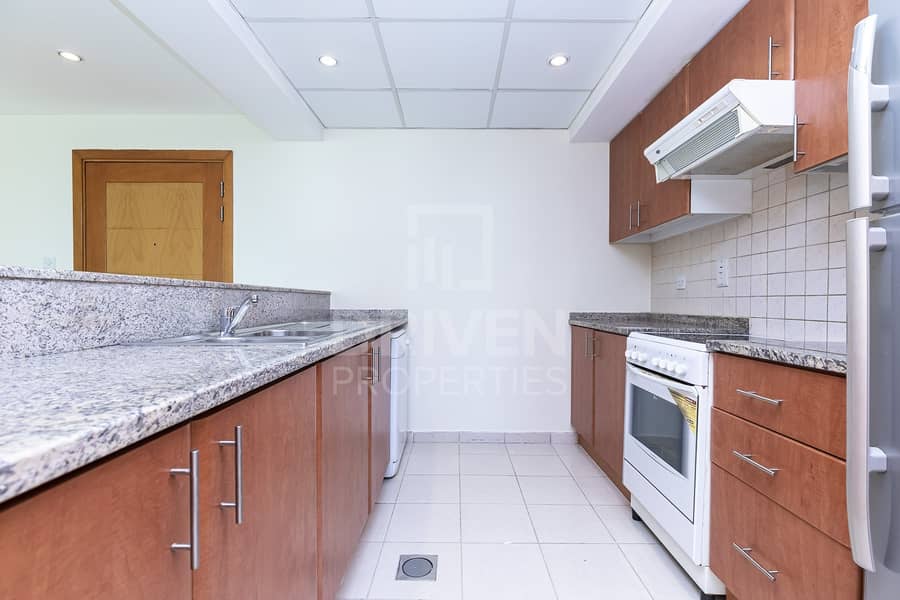 9 Direct pool facing | Well-maintained Apt