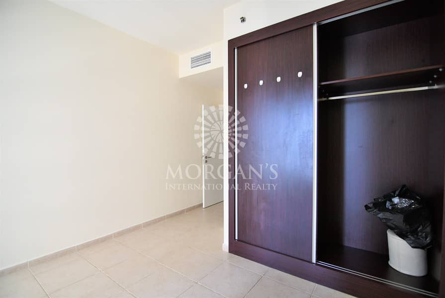 11 Unfurnished Low Floor Partial Sea View 2 Br