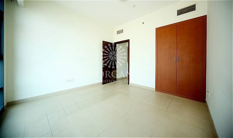 3 Unfurnished Low Floor 2br With Lake View